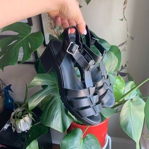 Wild Fable Women’s Black Chunky Sandals